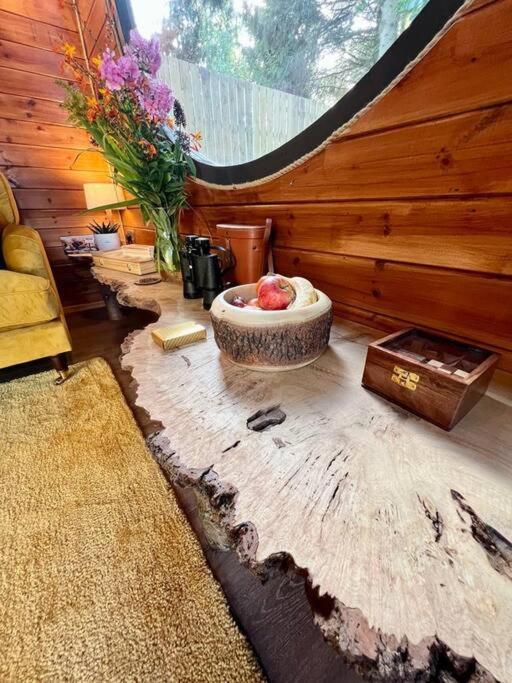 The Pines Treehouse At Treetops Hideouts Richmond  Dış mekan fotoğraf